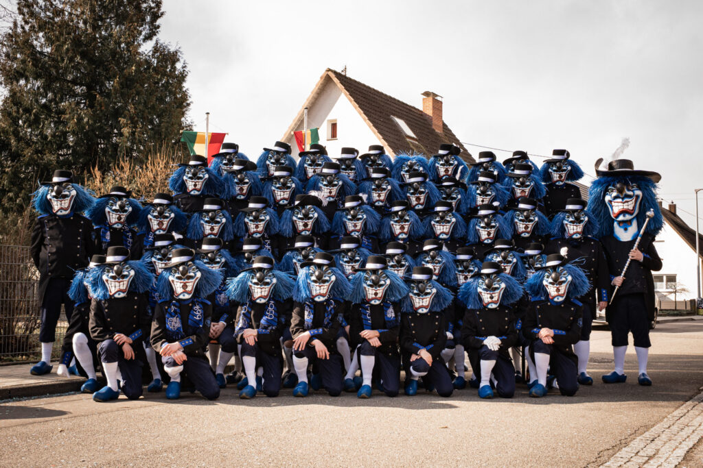 Gruppenfoto_2025_mit Larve